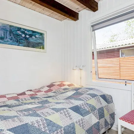 4 Person In Hojslev-by Traum Prázdninový dům Højslev