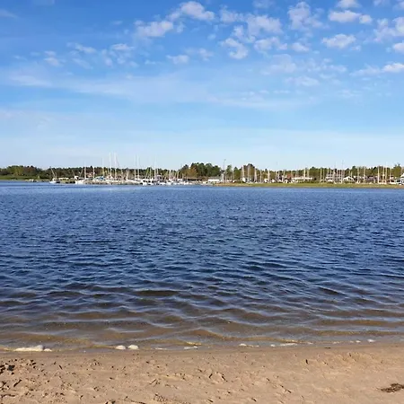 4 Person In Hojslev-by Traum * Højslev