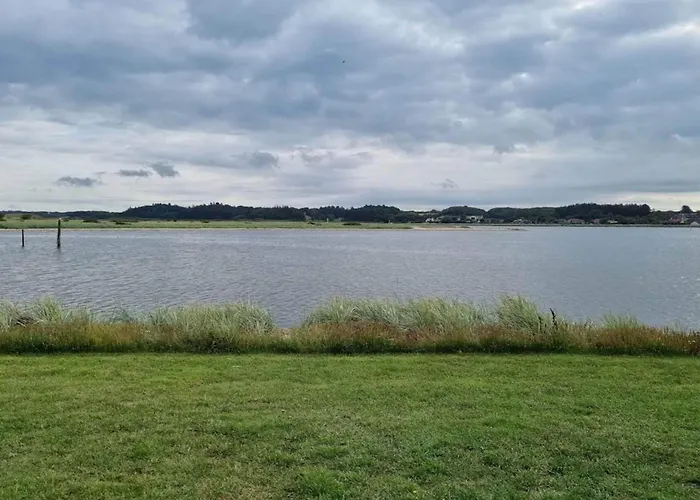 4 Person In Hojslev-by Traum *