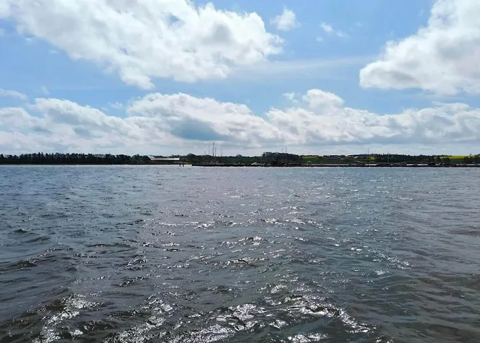 4 Person In Hojslev-by Traum Hojslev